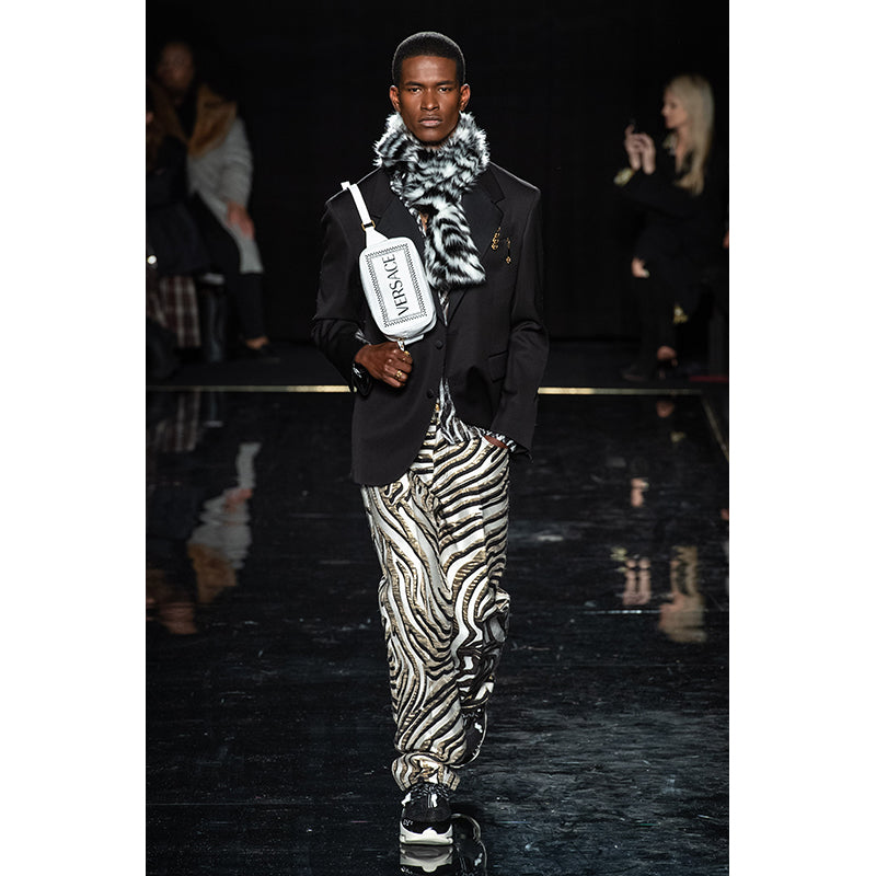 NEW $795 VERSACE RUNWAY Black White Zebra Print FAUX FUR STOLE 54" x 9" SCARF