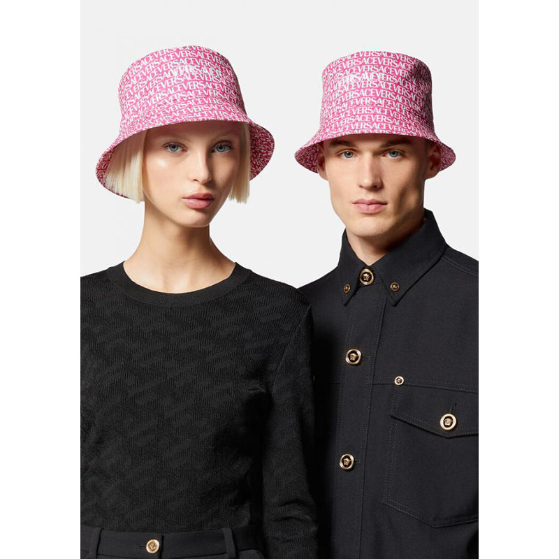 57/58 M NEW $475 VERSACE Pink Cotton ALLOVER LOGO Signature Print Unisex BUCKET HAT