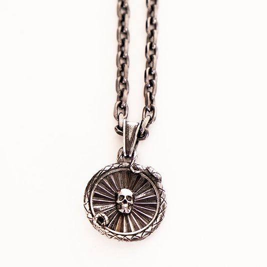 NEW $490 ALEXANDER MCQUEEN Silver Tone Brass SKULL SNAKE COIN CHARM NECKLACE NWT