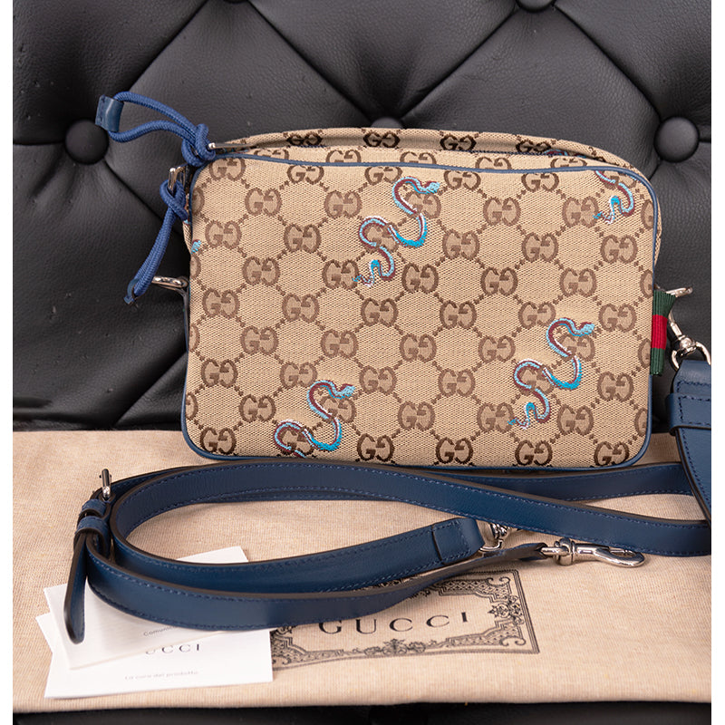 NEW $1890 GUCCI Canvas LUNAR SNAKE BLUE Embroidered GG LOGO Crossbody Camera BAG