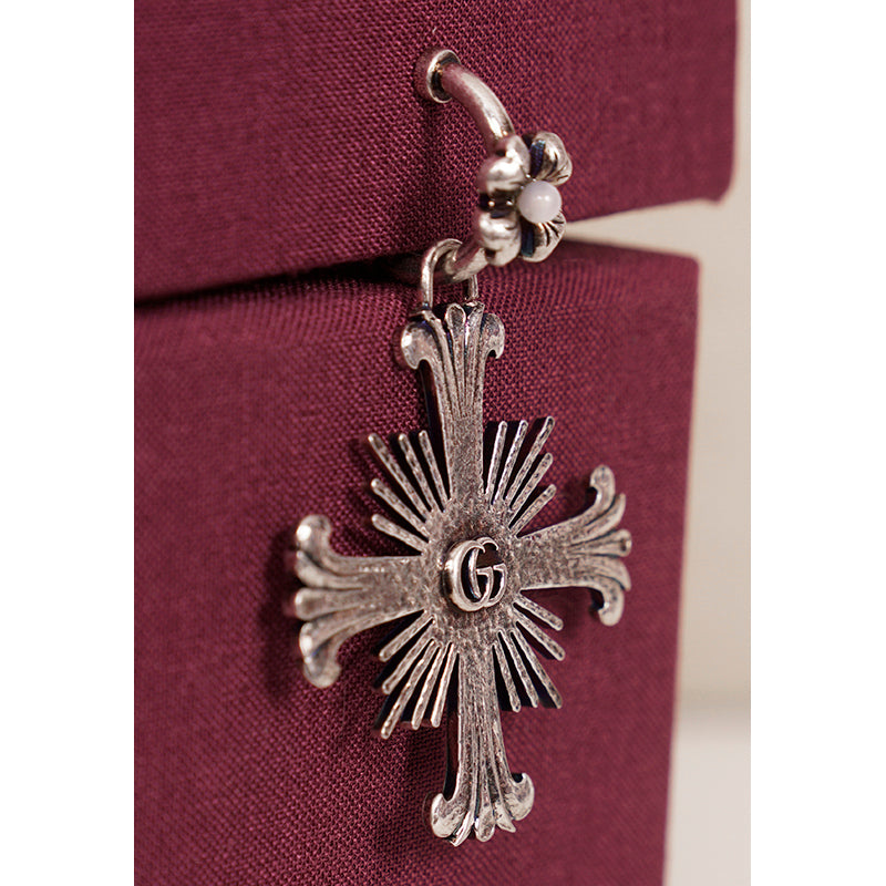 NEW $595 GUCCI Sterling Silver Maltese CROSS Flower Pearl CLIP ON SINGLE EARRING