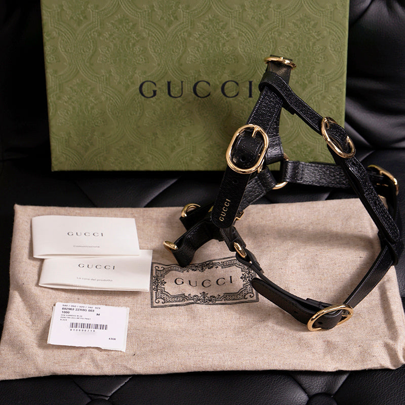 sz M NEW $650 GUCCI Black Demetra Leather-Style Gold Hardware LOGO PET HARNESS