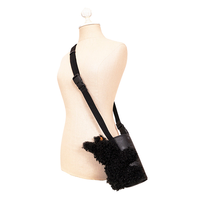 NEW $830 MCM Black Fx Fur RABBIT BUNNY Visetos Logo Park BOTTLE HOLDER BAG NWT