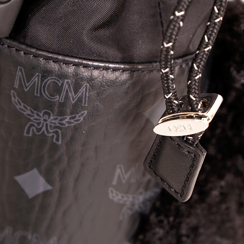 NEW $830 MCM Black Fx Fur RABBIT BUNNY Visetos Logo Park BOTTLE HOLDER BAG NWT