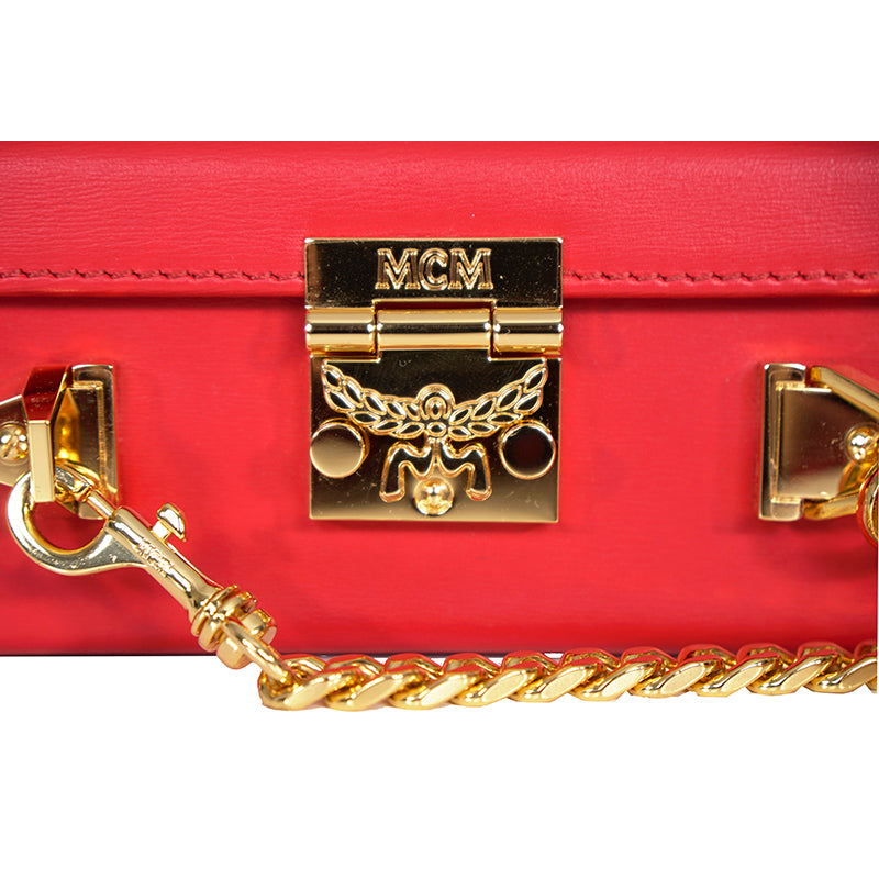 NEW $1,990 MCM Red Lychee Leather BERLIN GOLD LOGO Crossbody Mini LOCK BOX BAG