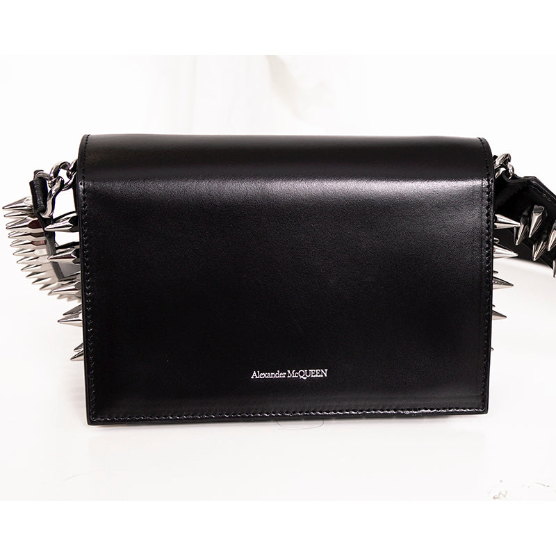 NEW $1,890 ALEXANDER MCQUEEN Black Leather Skull SPIKED BIKER Crossbody BAG NIB