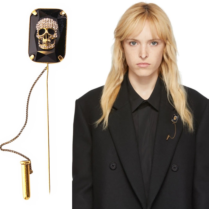 NEW ALEXANDER MCQUEEN Black Jeweled PAVE CRYSTAL SKULL Gothic Brooch LAPEL PIN