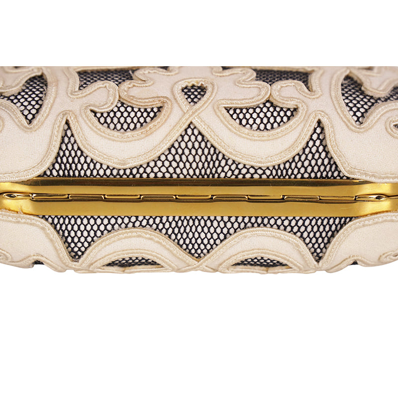 Vintage 2013 ALEXANDER MCQUEEN Ivory Appliqué Mesh GOLD LACE SKULL CLUTCH Sac