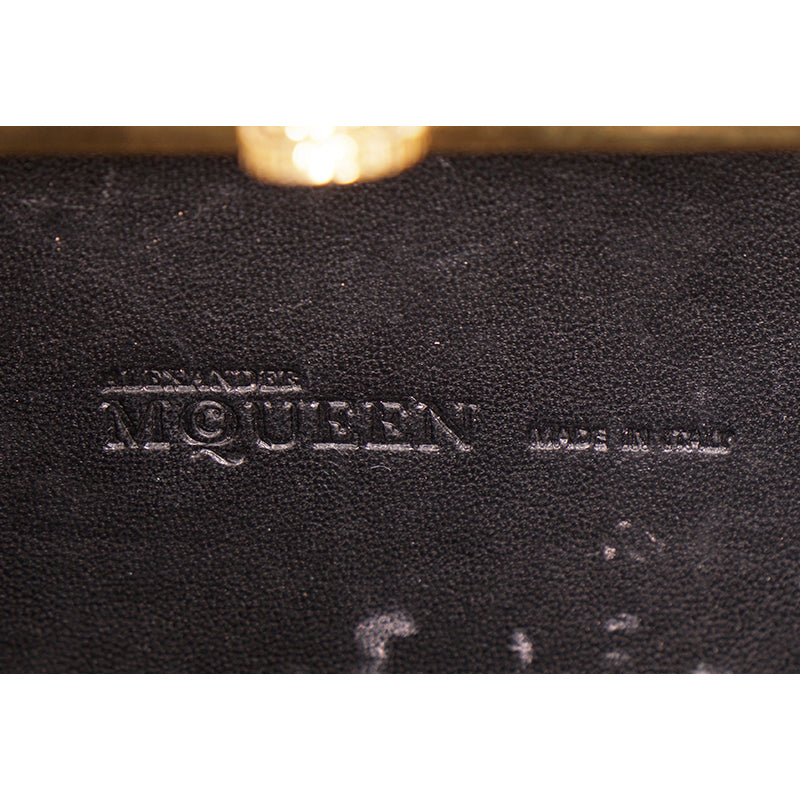 Vintage 2013 ALEXANDER MCQUEEN Ivory Appliqué Mesh GOLD LACE SKULL CLUTCH Sac