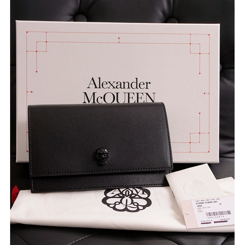 NEW $1190 ALEXANDER MCQUEEN Black Leather TONAL LOGO CRYSTAL SKULL Chain BAG NIB
