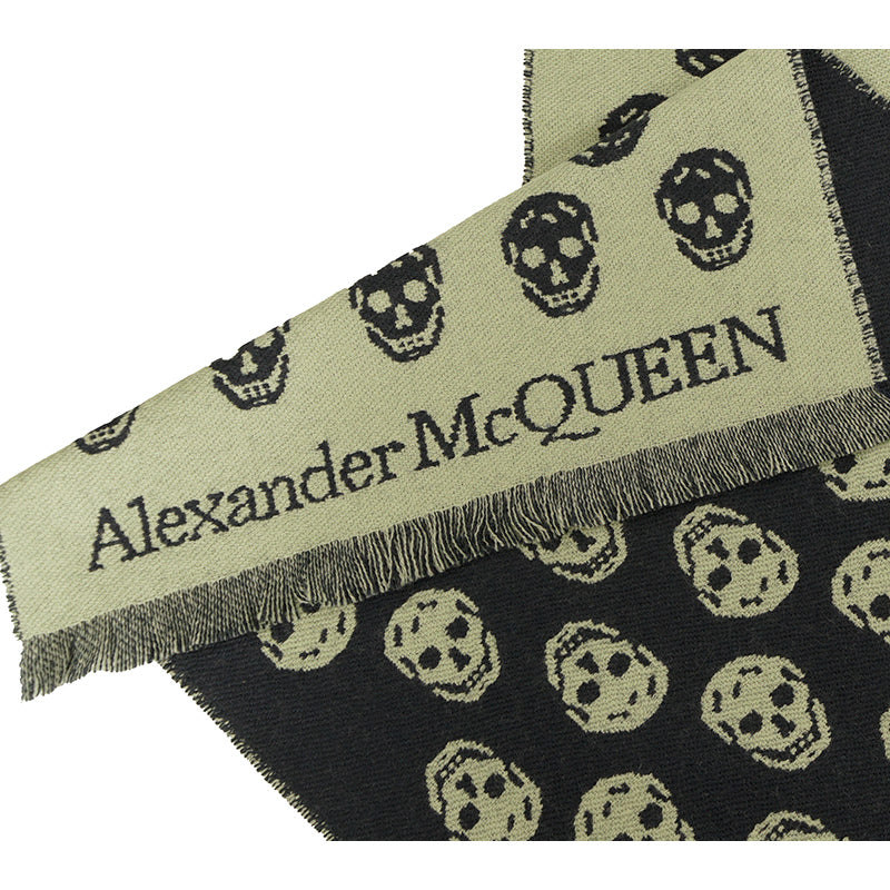 NEW $395 ALEXANDER MCQUEEN 100% Wool Green Reversible SKULL Jacquard Knit SCARF