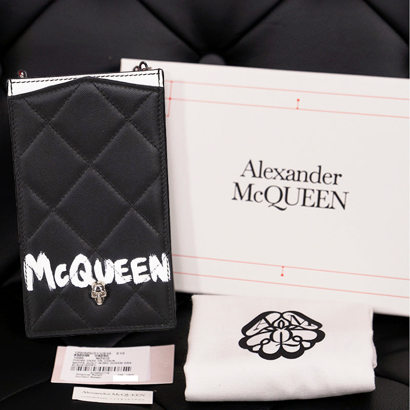 NEW $720 ALEXANDER MCQUEEN Black MINI SKULL GRAFFITI LOGO Leather PHONE CASE BAG