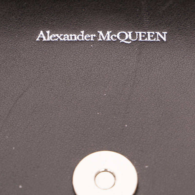 NEW $2,690 ALEXANDER MCQUEEN Black SKULL KNUCKLE Studded Leather Cross-body BAG
