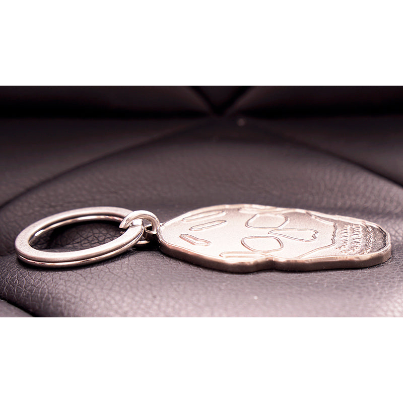 NEW $195 ALEXANDER MCQUEEN Silver Tone Brass GRINNING LOGO SKULL KEYRING NIB