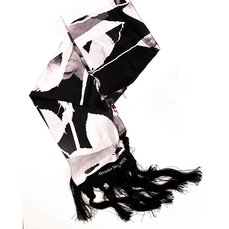 NEW $530 ALEXANDER MCQUEEN Black White TORN ROSES PRINT Silk Tasseled SCARF NWT