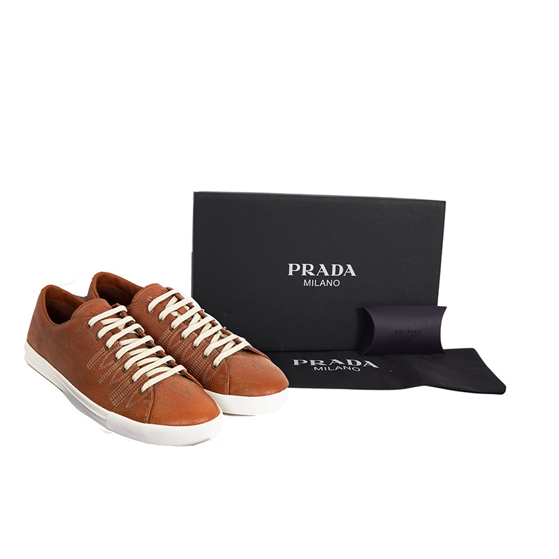 UK 9.5 US 10.5 NEW $1170 PRADA Mens Cognac AGED-EFFECT LEATHER Red LOGO SNEAKERS