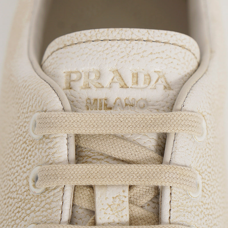 US 10,11,11.5,12.5,13 NEW $1170 PRADA Mens White AGED-EFFECT LEATHER Red LOGO SNEAKERS