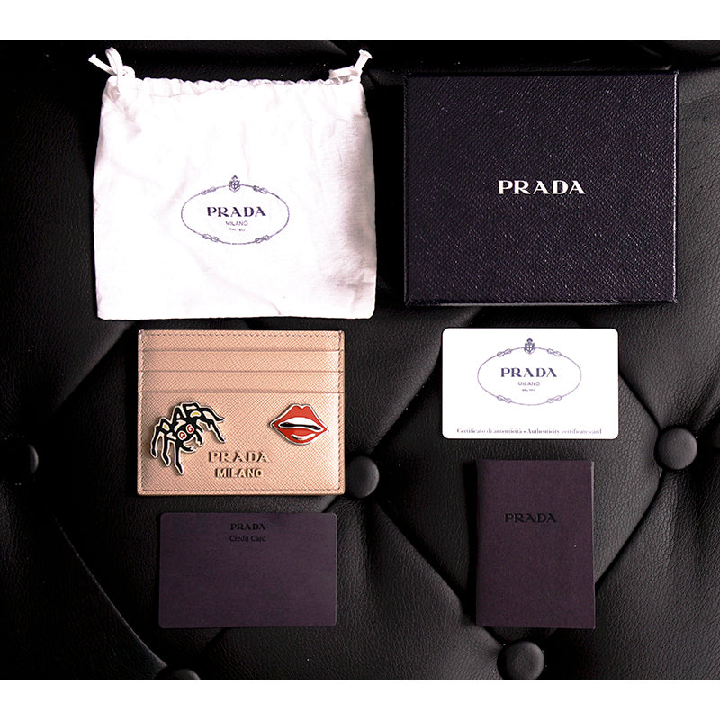 NEW $450 PRADA Nude Blush Saffiano SPIDER LIPS CHARM Limited Edition CARD CASE