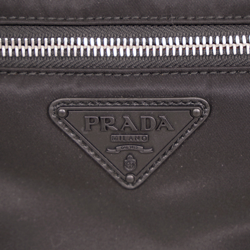 NEW $750 PRADA MEN Black Nylon SPORTY ORANGE Leather PADDED TECH Travel BAG NWT