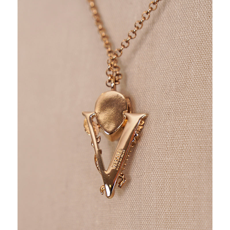 NEW $550 VERSACE White Faceted Crystal LOGO BAROCCO V Pendant & MEDUSA NECKLACE