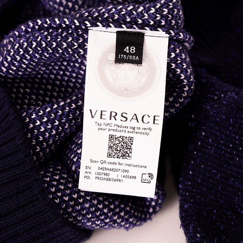 52 NEW $1,050 VERSACE Men's Navy Blue VARSITY V LOGO Fine Knit Cotton SWEATER