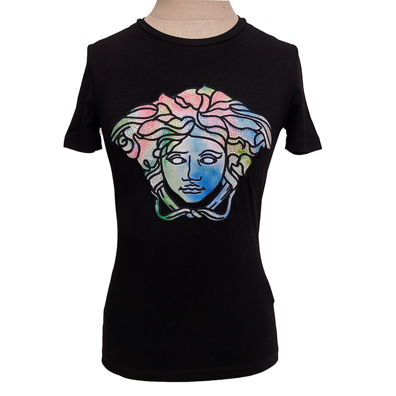 38 NEW $725 VERSACE Black LOGO RAINBOW MEDUSA CRYSTAL Fitted T-SHIRT TOP TEE