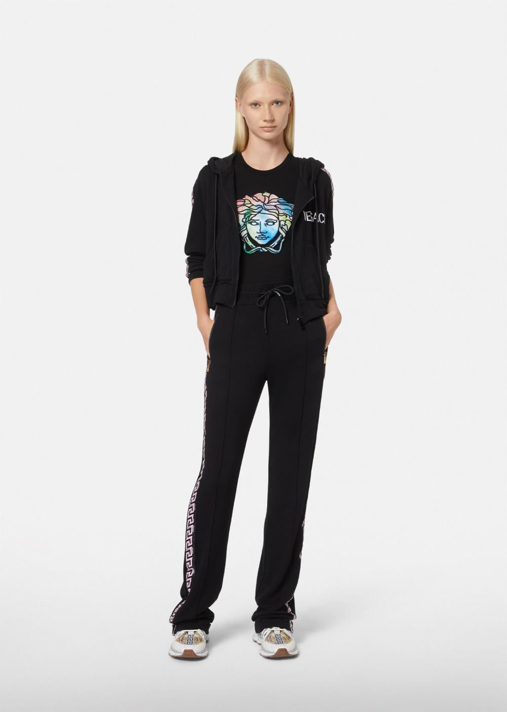 38 NEW $725 VERSACE Black LOGO RAINBOW MEDUSA CRYSTAL Fitted T-SHIRT TOP TEE