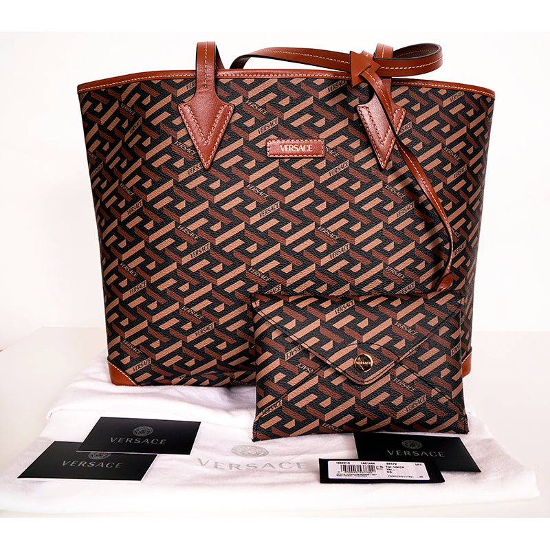 NEW $995 VERSACE Caramel LA GRECA Signature MEDIUM Open Top TOTE BAG w/ POUCH