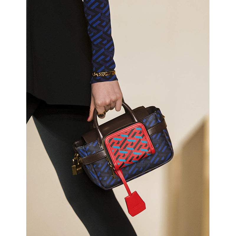 NEW $450 VERSACE RUNWAY Red Coated Canvas LA GRECA MODULAR Compact ZIP WALLET