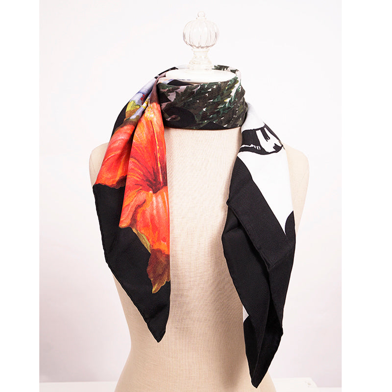 NEW $495 GUCCI Floral TIGER KINGSNAKE LOGO Hawaii Print Silk Twill 90cm SCARF