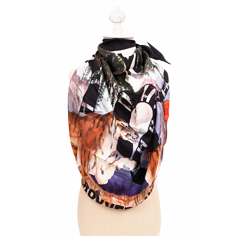 NEW $495 GUCCI Floral TIGER KINGSNAKE LOGO Hawaii Print Silk Twill 90cm SCARF