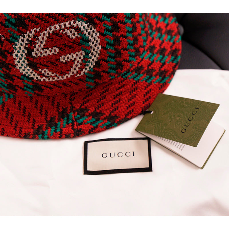 sz M NEW $790 GUCCI Red & Green WOOL HOUNDSTOOTH Large GG Logo Fedora Bucket HAT