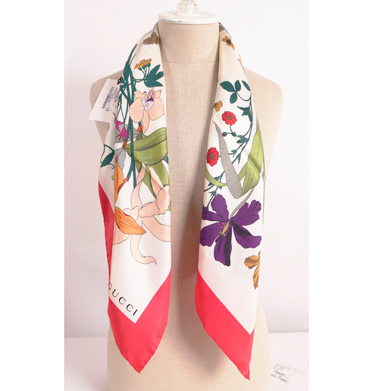 NEW $495 GUCCI Ivory GOTHIC FLORA Multi-Color Floral Print Silk Twill 90cm SCARF