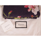 NEW $595 GUCCI Ink Blue 100% WOOL Floral PINK BLOOMS Reversible GG Logo SCARF
