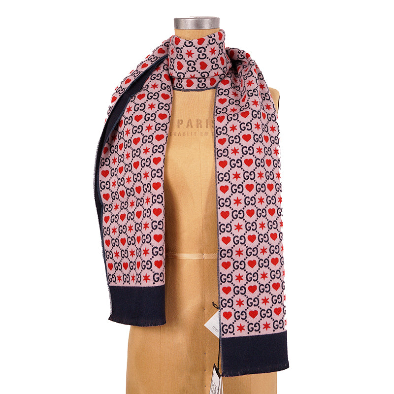 NEW $430 GUCCI Pink Jacquard GG LOGO WALLPAPER Hearts Stars Wool 75" Long SCARF
