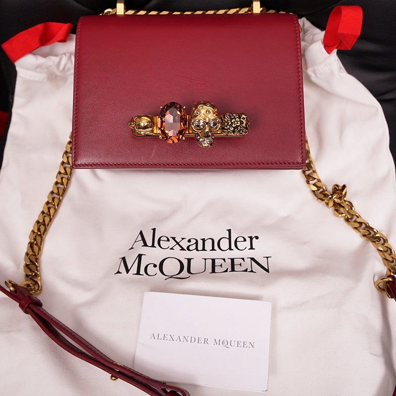NEW $1990 ALEXANDER MCQUEEN Red GOLD JEWELED KNUCKLE SKULL Chain MINI FLAP BAG