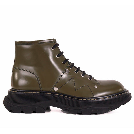 38.5 NEW $990 ALEXANDER MCQUEEN Woman's Olive Green Lace Up Leather Runway Boots
