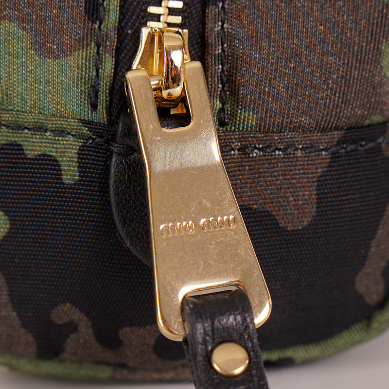 NEW $420 MIU MIU Green Brown CAMOUFLAGUE Nylon Twill Wristlet Make-up Pouch BAG