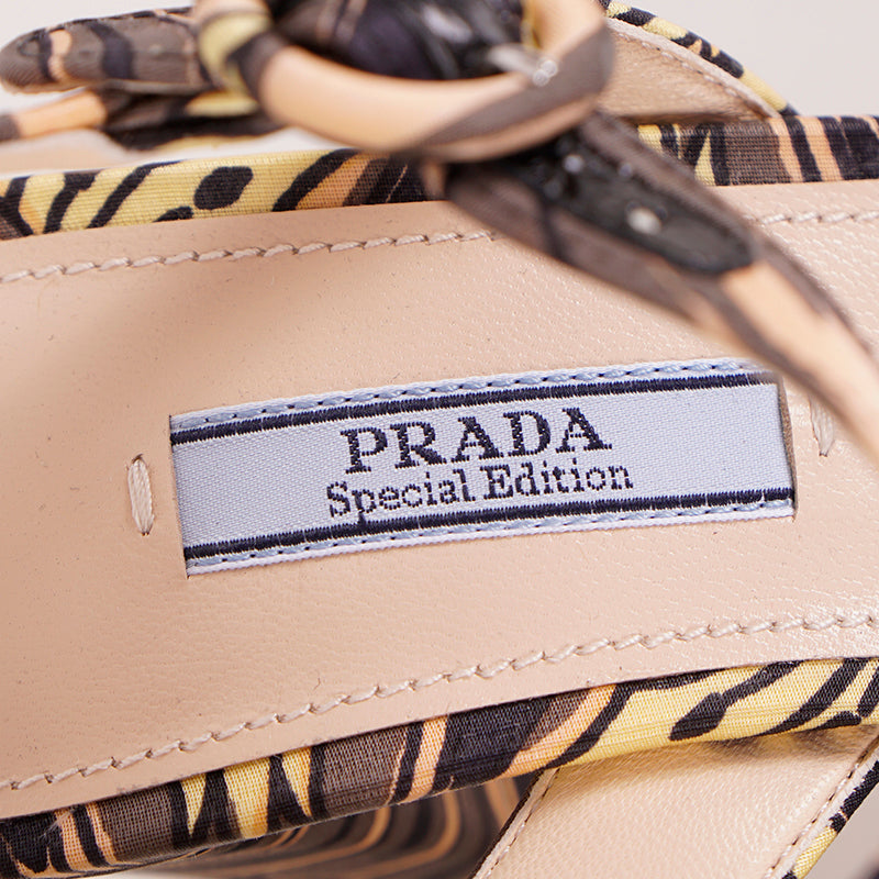 39 NEW $850 PRADA Yellow Tulip Platform Limited Edition SANDALS