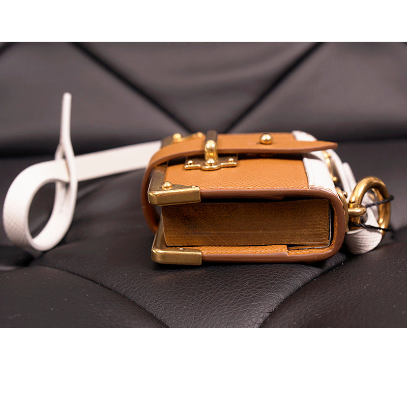 NEW $725 PRADA Tan Saffiano Leather CAHIER NOTEBOOK JOURNAL Keyring Trick CHARM