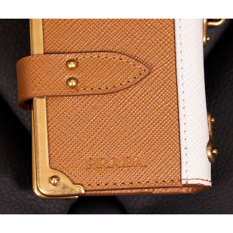 NEW $725 PRADA Tan Saffiano Leather CAHIER NOTEBOOK JOURNAL Keyring Trick CHARM
