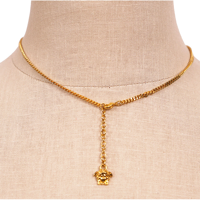 NEW $650 VERSACE RUNWAY Tribute WESTERN HORSESHOE MEDUSA LOGO Charm NECKLACE NIB