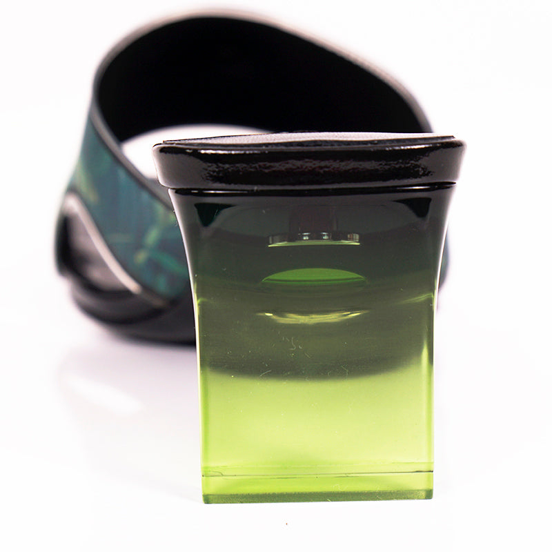 sz 37 NEW $975 VERSACE RUNWAY Green JUNGLE PRINT Medusa Logo SLIDE SANDALS NIB