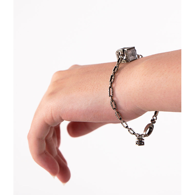 NEW $470 GUCCI Garden Sterling Silver CRYSTAL G LOGO CUBE BRACELET NIB