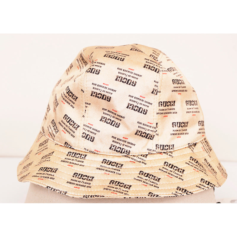 NEW $690 GUCCI Woman's Tan Silk Satin All Over Gucci Print Logo Fedora Spring Hat